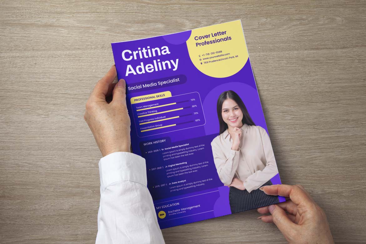 Purple Design CV Resume-3